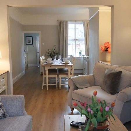 Luxury Living Outside The City Walls - Sleeps Six! Chester Esterno foto