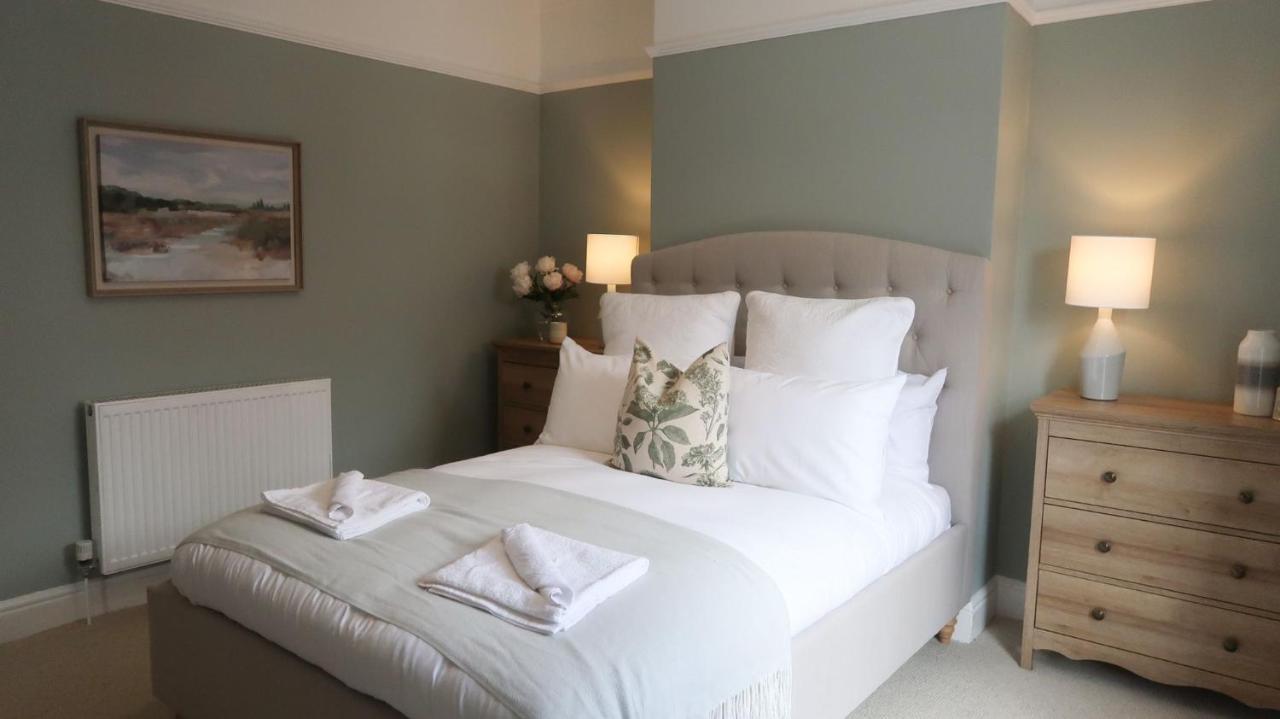 Luxury Living Outside The City Walls - Sleeps Six! Chester Esterno foto