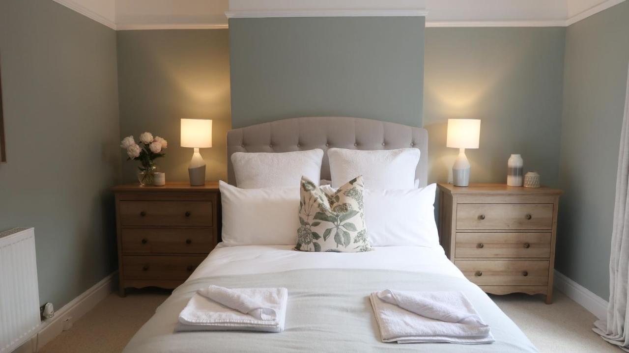 Luxury Living Outside The City Walls - Sleeps Six! Chester Esterno foto
