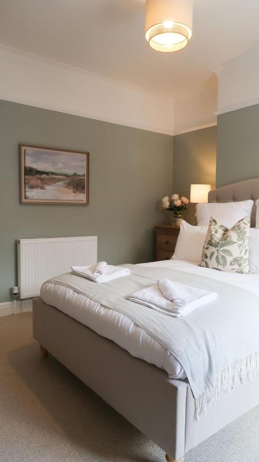 Luxury Living Outside The City Walls - Sleeps Six! Chester Esterno foto