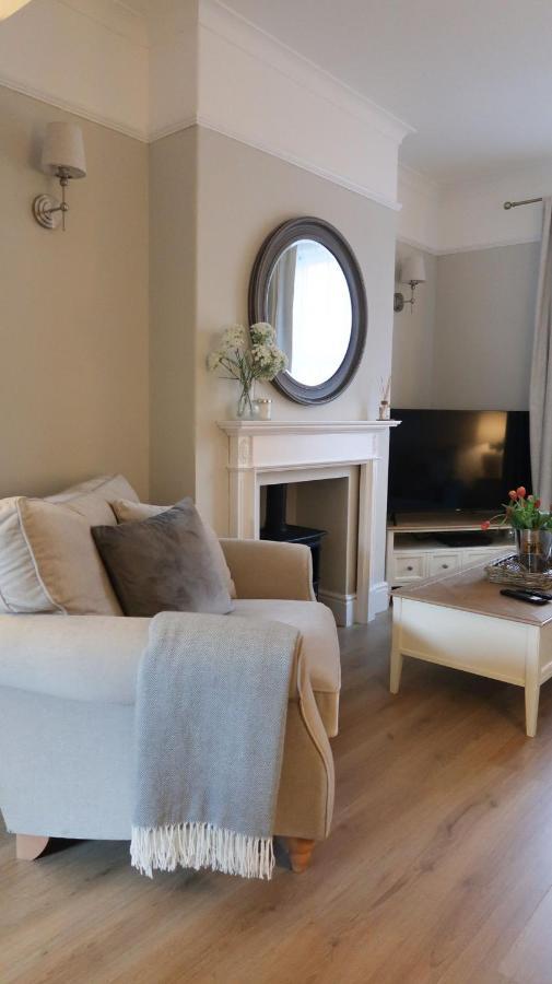 Luxury Living Outside The City Walls - Sleeps Six! Chester Esterno foto